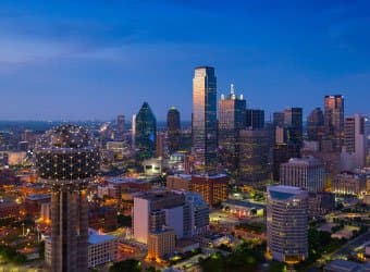 Skyline of an American city in the evening. Experience dating with match in your city.